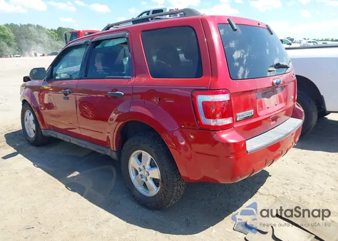 2011 Ford Escape Xlt из США, поврежденный, VIN 1FMCU0DG1BKB18800